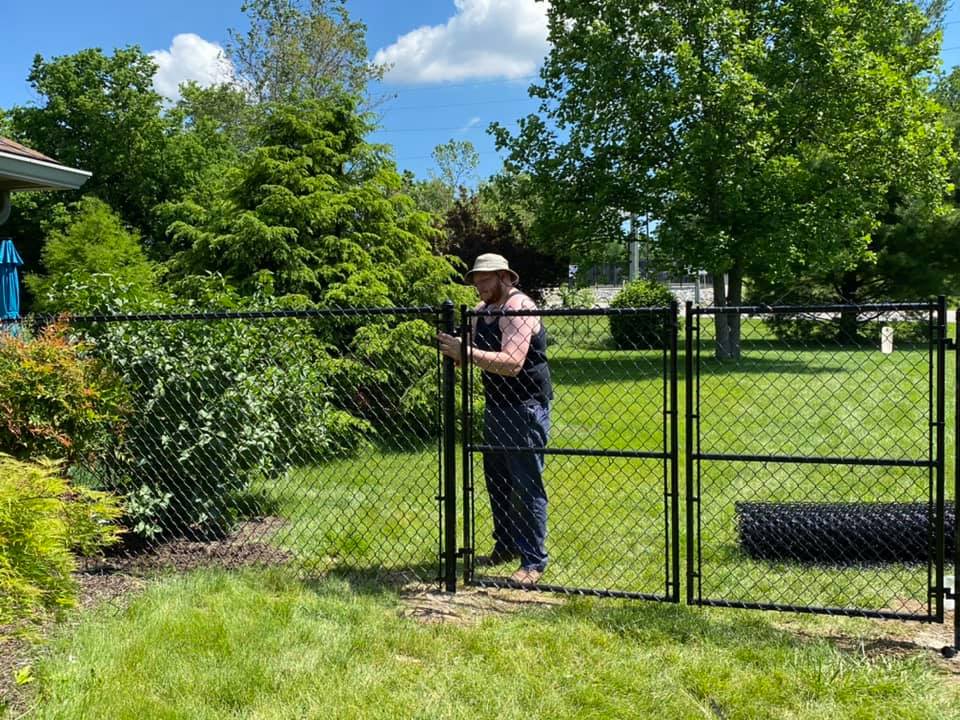 black vinyl chain link repair and gate replacement indianapolis in