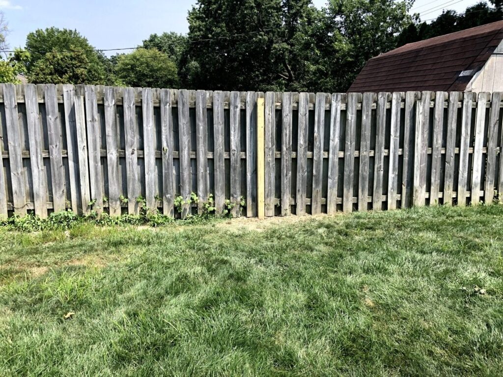 privacy fence post repair indianapolis in